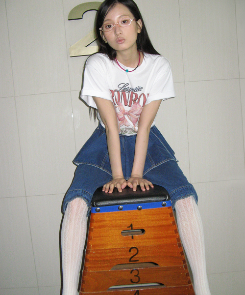 VINTAGE DOUBLE RIBBON BASIC FIT T SHIRT WHITE