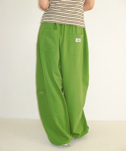 MINI HEART BALLOON JOGGER PANTS OLIVE