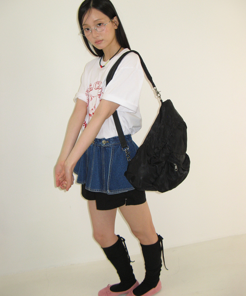 LOGO STRING KNEE SOCKS BLACK