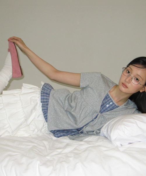LOGO STRING KNEE SOCKS WHITE