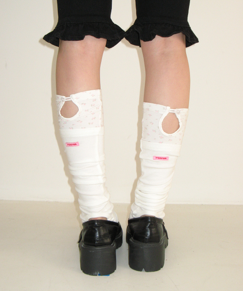 LAYERED OPEN TOE LEG WARMERS WHITE FLOWER