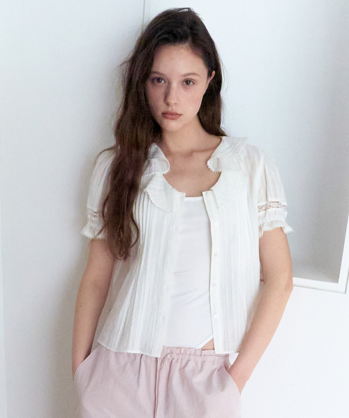 RUFFLE PINTUCK BLOUSE WHITE