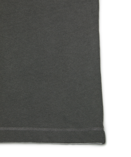 STILLCUT TEE (CHARCOAL)