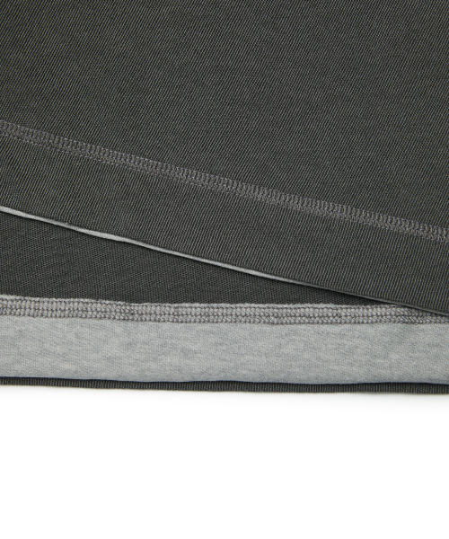 STILLCUT TEE (CHARCOAL)