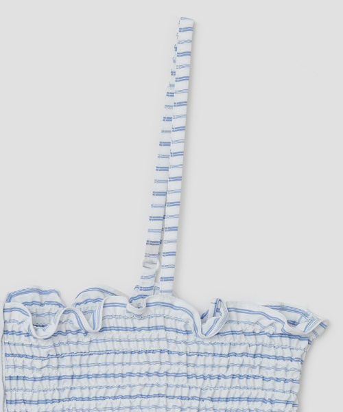 Buttoned Smocked Strap Top [Blue]