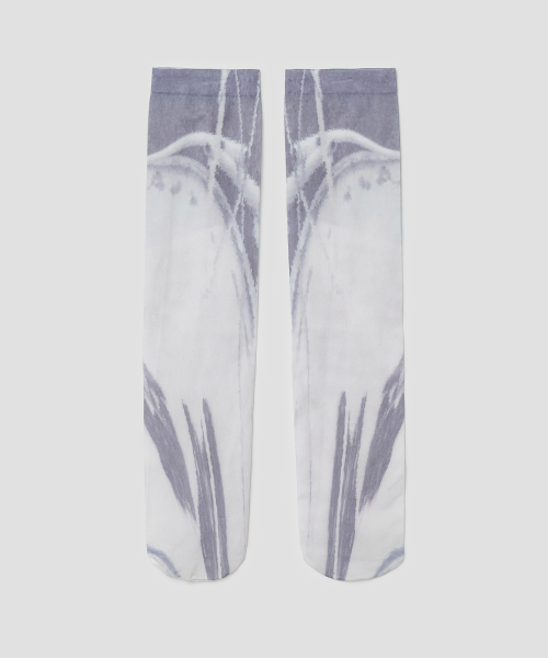Captured Knee Socks [White]