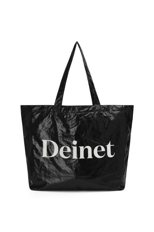 ESSENTIAL LOGO SHOULDER BIG BAG IN BLACK
