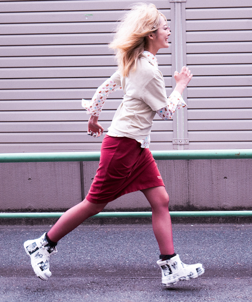 [× MOMENTEL] HAYDEN BOOTS - WHITE