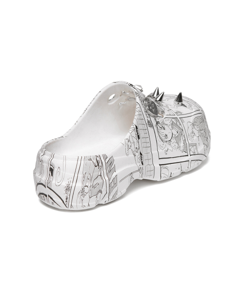 [× MOMENTEL] HAYDEN CLOG - WHITE
