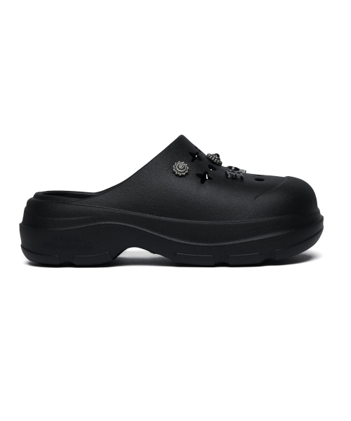 [× AAKAM] HAYDEN CLOG - BLACK