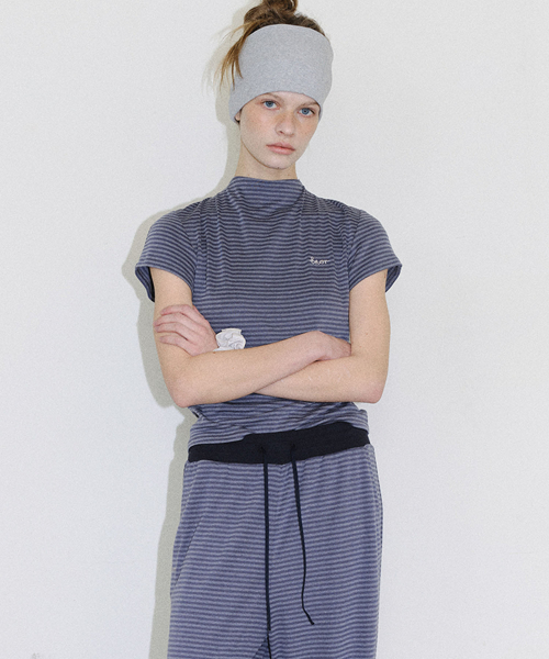 [CORE] BACK CUT TIE STRIPE TEE - DARK GREY