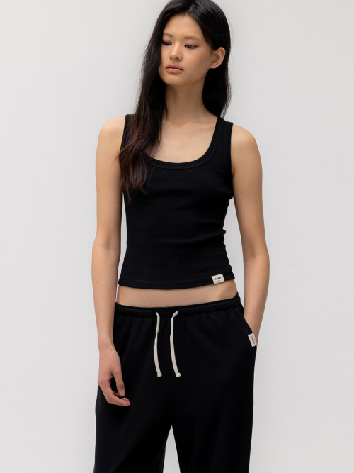 G CLASSIC SCOOP NECK SLEEVELESS (BLACK)