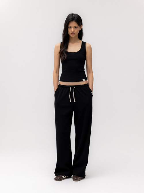G CLASSIC SCOOP NECK SLEEVELESS (BLACK)
