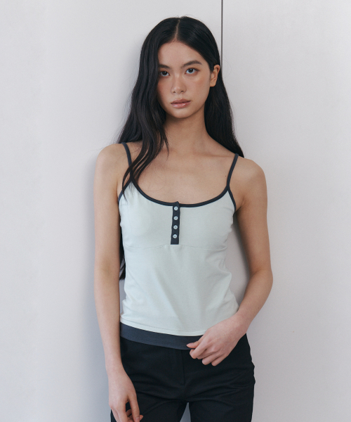 C CONTRAST BUTTON SLEEVELESS TOP_MINT