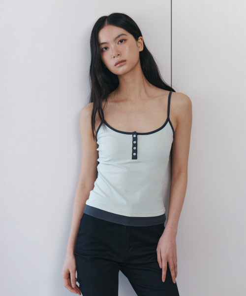 C CONTRAST BUTTON SLEEVELESS TOP_MINT