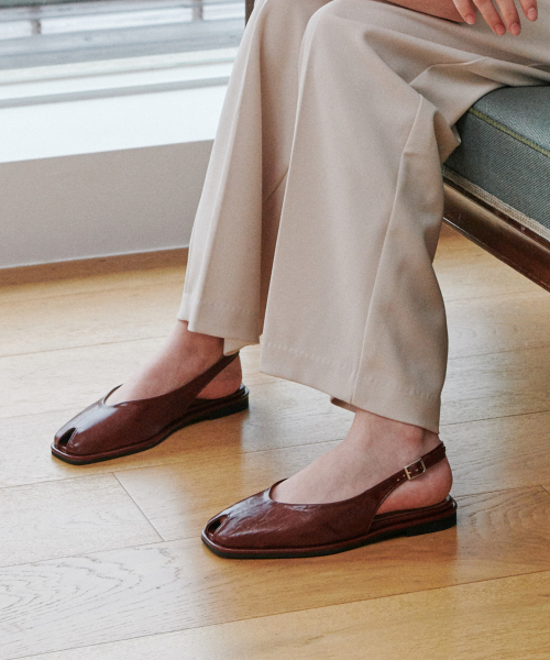 Keyhole Slingback Flats (att6010)