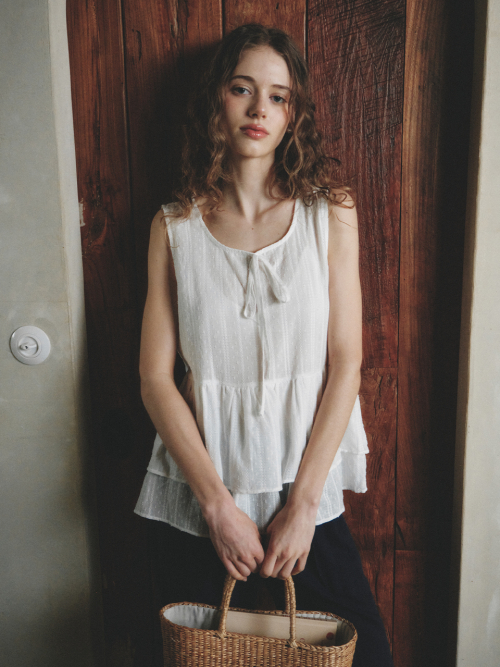 ARENA flare sleeveless blouse_IVORY