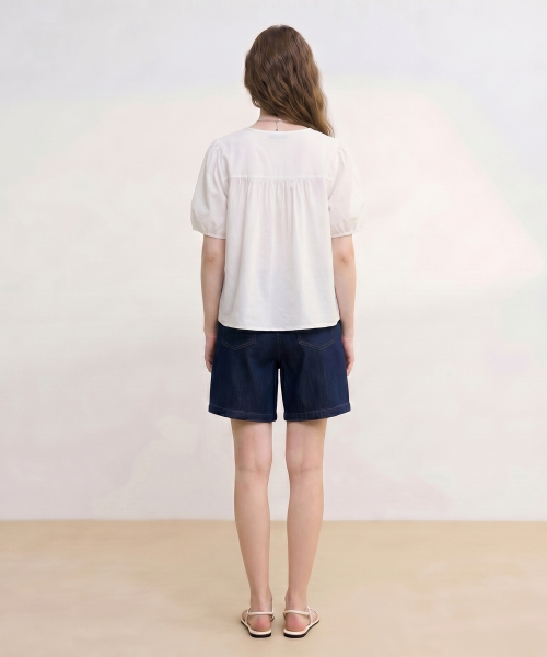 에스닉자수퍼프블라우스 J1BL329D