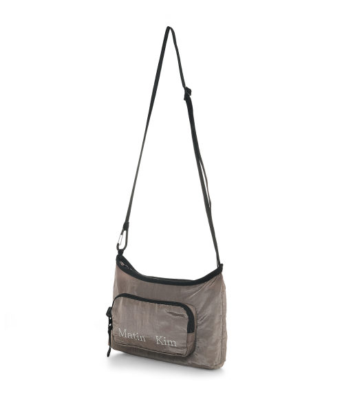 PACKABLE CROSS POCKET BAG IN GREY