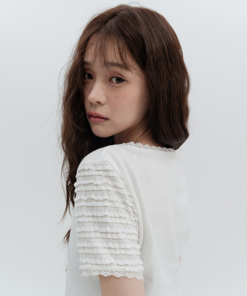 물방울 블러 레이스 티셔츠