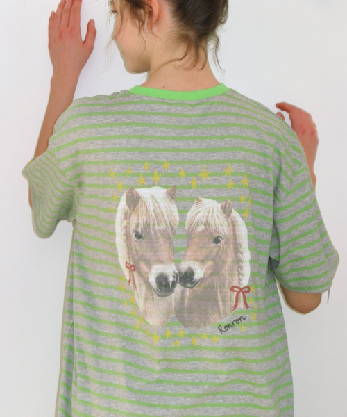 SOFT TWIN PONY STRIPE OVER FIT T SHIRT GREEN