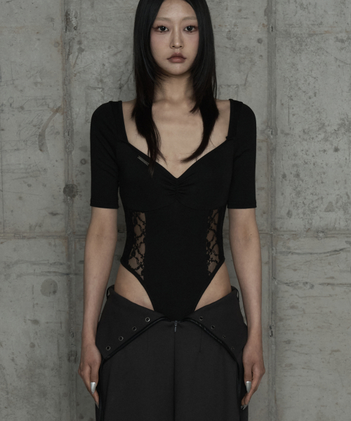 Bust Line Lace Bodysuit (Black)