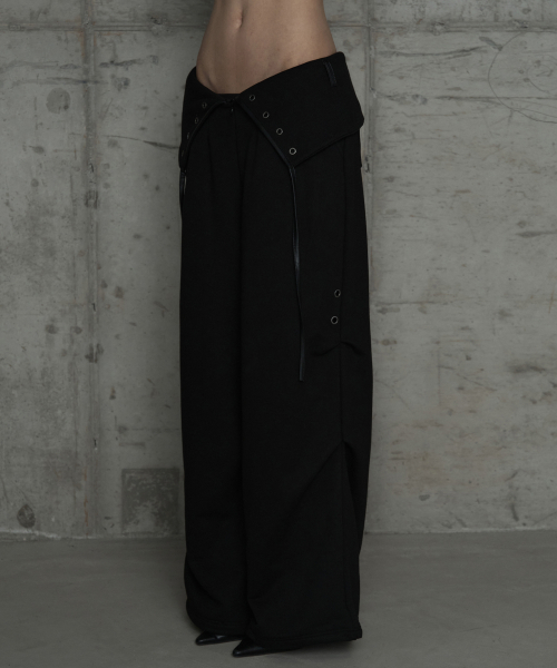 Double Rib Pintuck Training Pants (Black)