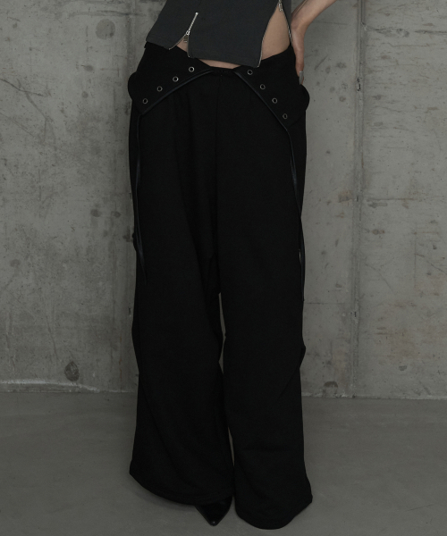 Double Rib Pintuck Training Pants (Black)