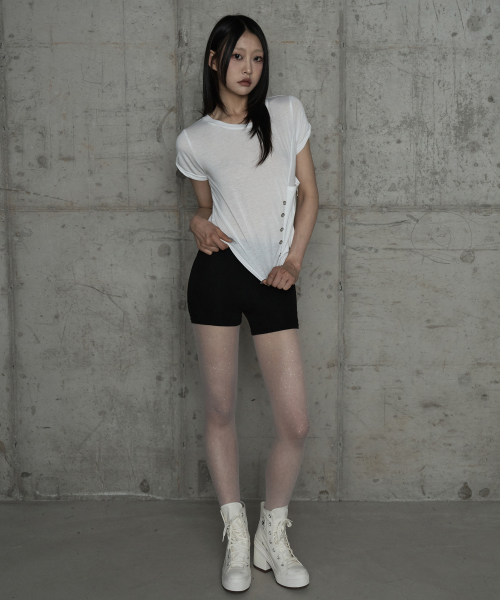 Drape Pintuck Zipper Roll-Up Short Top (Ivory)