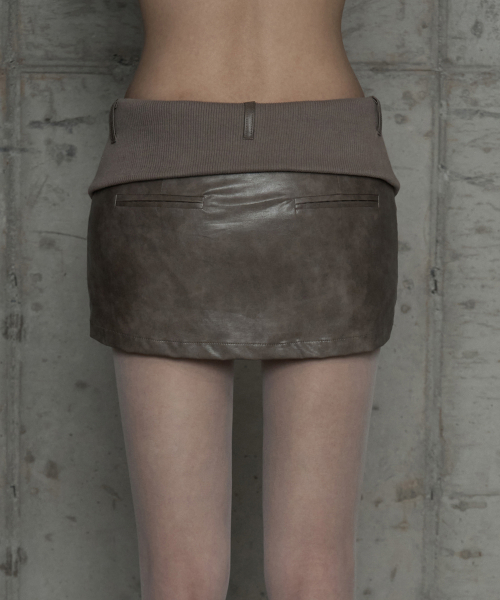 Front Zipper Belt Leather Skirt Pants (Moca)