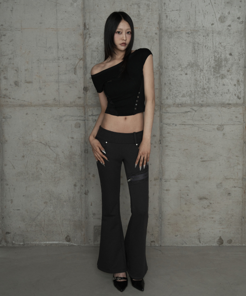 Pigment Damage Panel Short Top (Black)