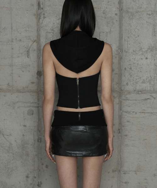 Zipper Halter Turtleneck Point Pocket Hoodie (Black)