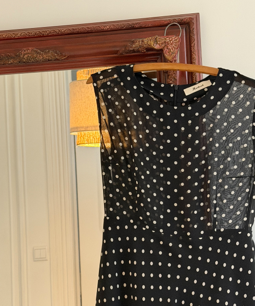 Moss Dress_Black Dot