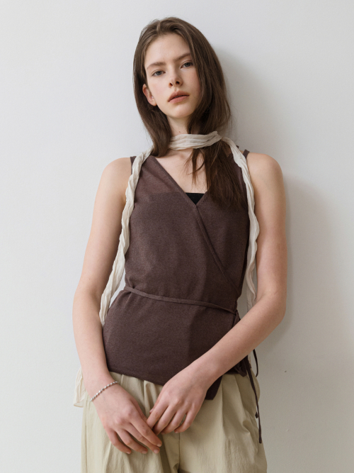 Layered Wrap Knit Vest Brown AT6SWB012BW