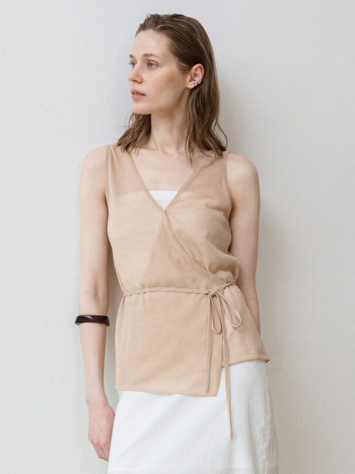 Layered Wrap Knit Vest Beige AT6SWB012BI