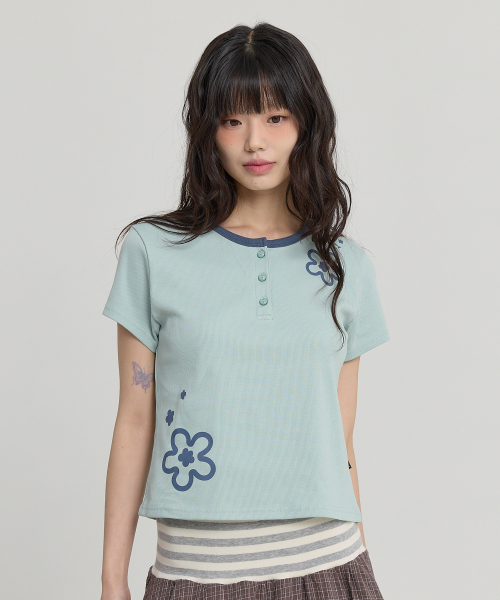 Flower Henley Neck Half Sleeve T-shirt MINT