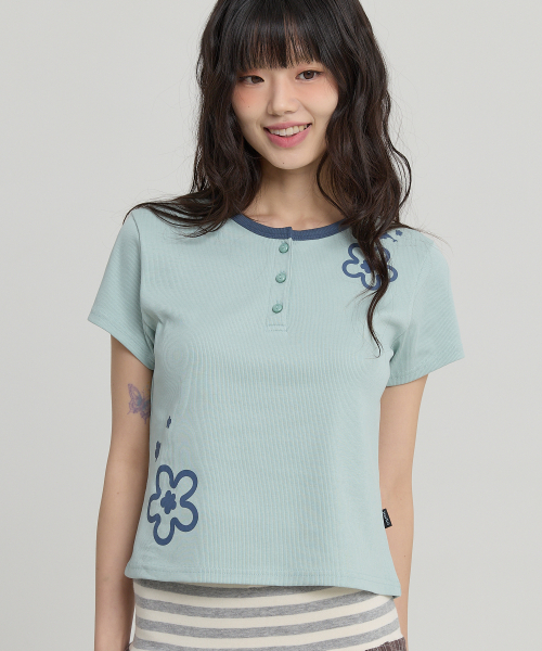 Flower Henley Neck Half Sleeve T-shirt MINT