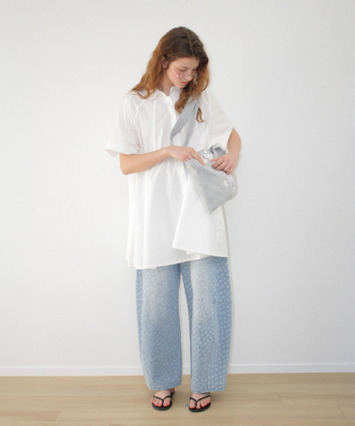 A LINE COLLAR SHIRT DRESS WHITE