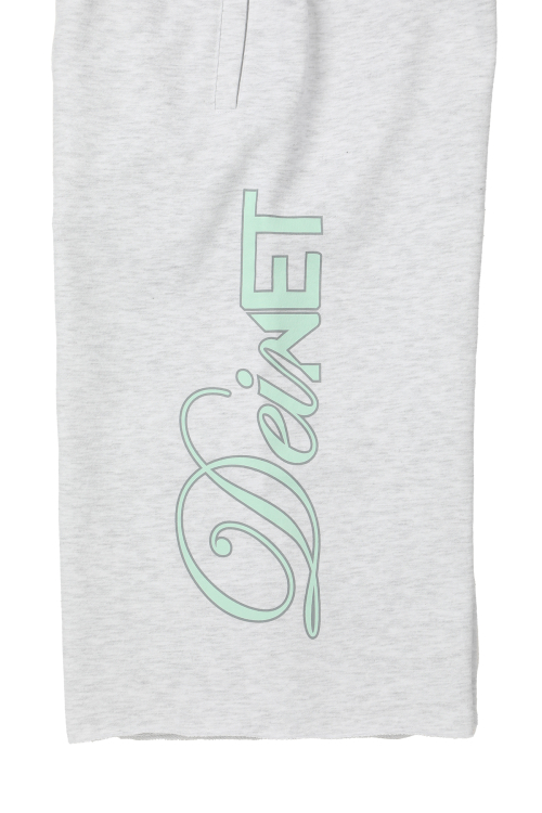 DN SCRIPT SWEAT BERMUDA PANTS IN LIGHT GREY