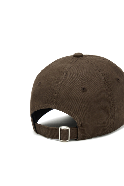 DEINET LOGO CAP IN BROWN