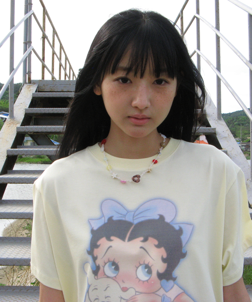 BETTY BOOP RIBBON BASIC FIT T SHIRT SOFT YELLOW