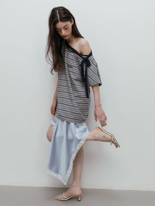 STRIPED RIBBON T-SHIRT / GREY