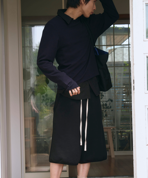 Cotton bermuda easy shorts - BLACK