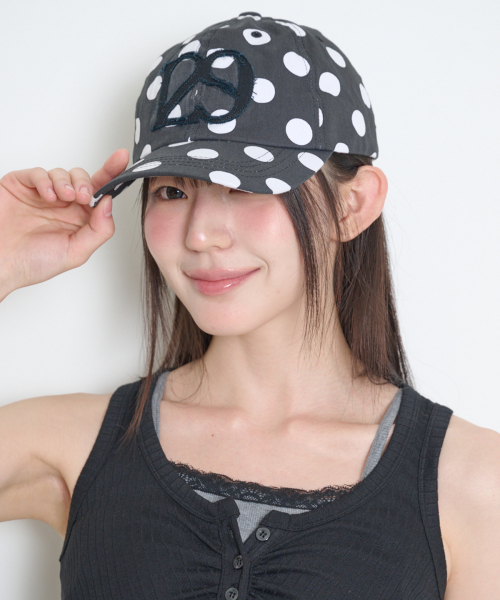 129 APPLIQUE BALL CAP BLACK DOT