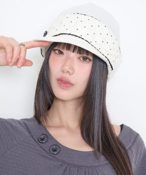 DOT BUTTON NEWSBOY CAP IVORY