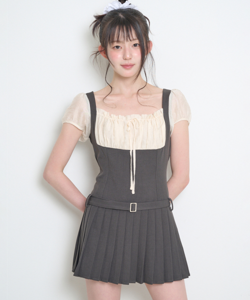 PREPPY RIBBON PLEATED SHORT SLEEVE DRESS CHARCOAL