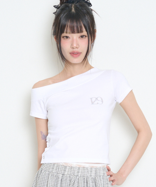 129 ONE SHOULDER HOTFIX TOP WHITE