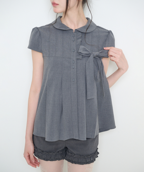 RIBBON PLEATED SHORT SLEEVE BLOUSE GRAY