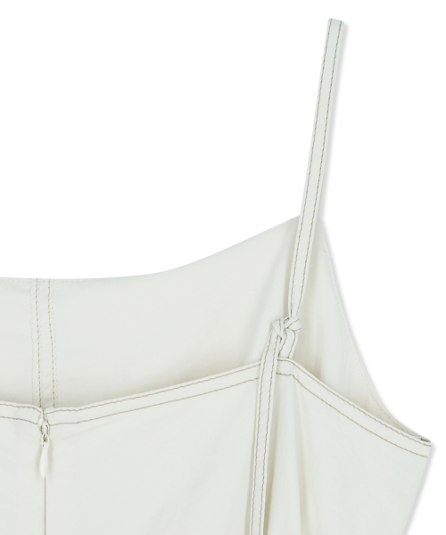 SLEEVELESS WRAP DRESS IN CREAM