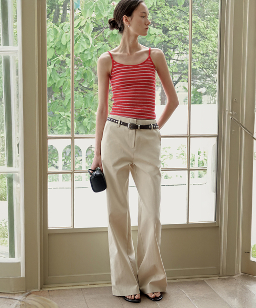 Clean-Cut Cotton Tuck Low-Waist Pants_Beige_2colors
